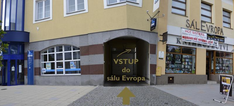 Vstup do sálu Evropa (panorama), 800x363, 49.40 KB