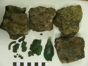 10  Struska a slitky z výrobního objektu (obj. 6) z 13. - 14. století, 340x255, 17.54 KB