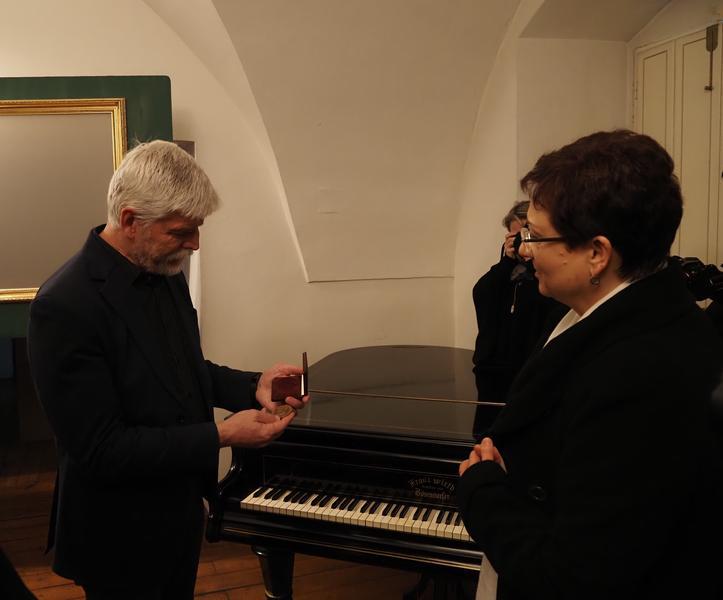 P2260096.JPG, 723x600, 32.04 KB