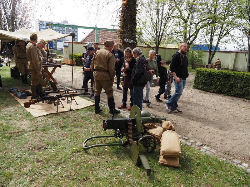 P4111000.JPG, 800x600, 138.14 KB